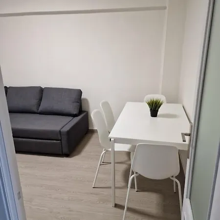 Cercano Al Centro Y A La Playa Apartman *