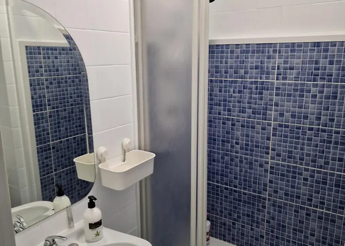 Cercano Al Centro Y A La Playa Apartamento *